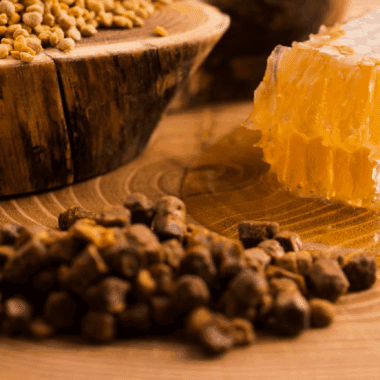 Nano-encapsulated Brazilian Green Propolis Shows Potent Antiviral and Anti‑Inflammatory Effects